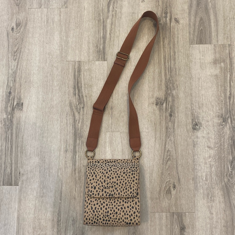 Universal Thread Crossbody Leopard Print. Like Ne… - image 1